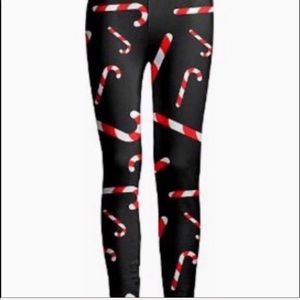 - 💐🌷 NWOT chances Black & Red Candy Cane L…